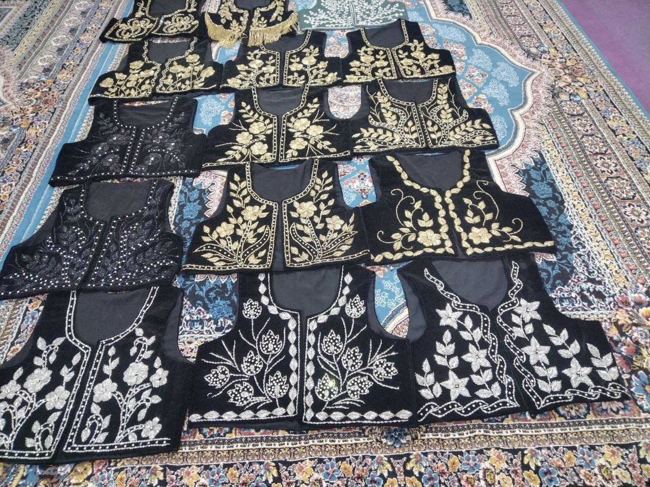 صنایع دستی در کردستان مسیر خودباوری و اشتغال پایدار را برای زنان خانهدار هموار میکند