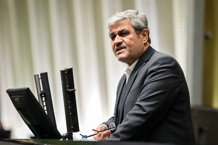 تاجگردون: منابع برای وام‌های قرض‌الحسنه پیش‌بینی شده است